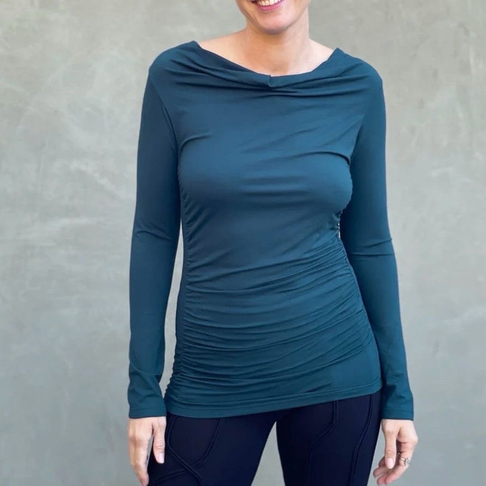 Caraucci Women's Teal Long Sleeve Gather Top Blouse M/L Basic Layering